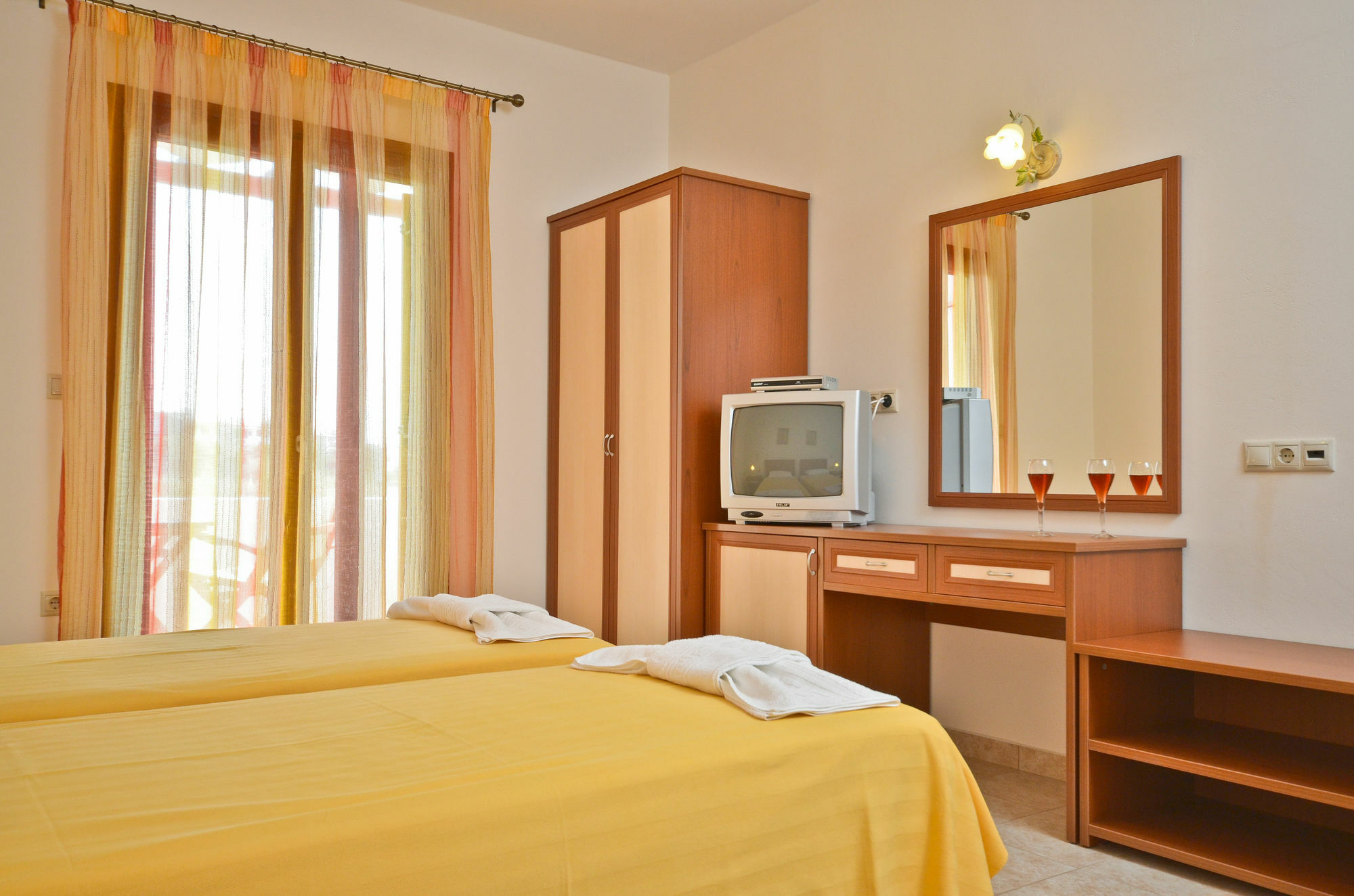Anthi Studios Agia Anna  外观 照片